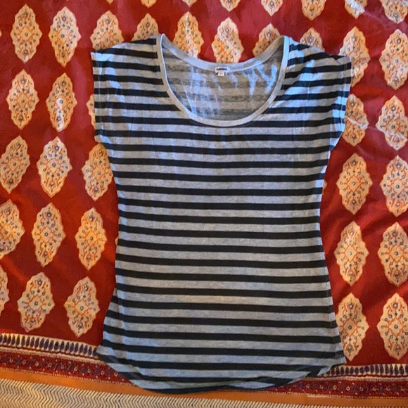 Kismet Striped Tee - Picture 2 of 3
